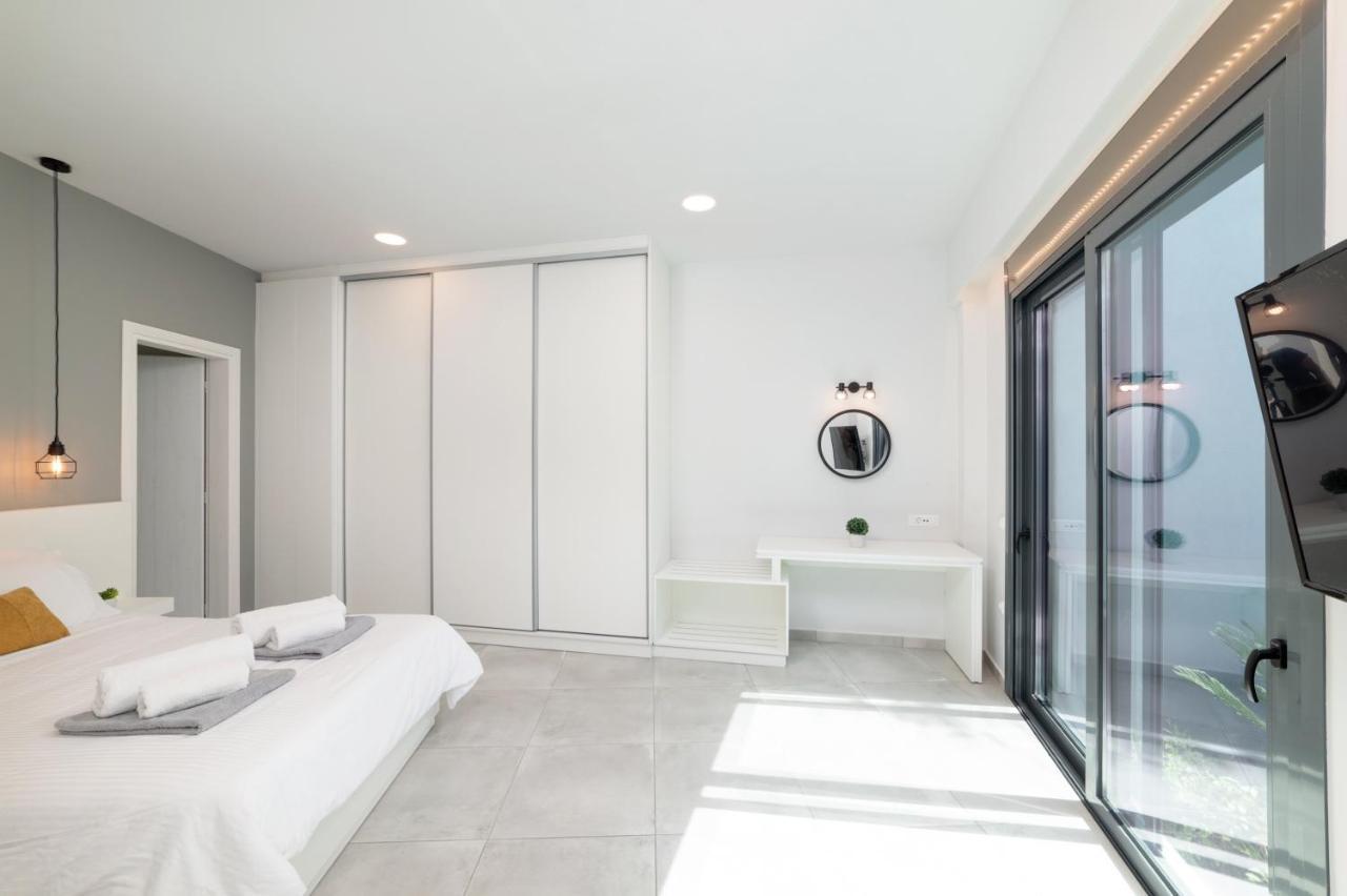 Villa Zaneti By Posarellivillas Agia Marina  Ngoại thất bức ảnh