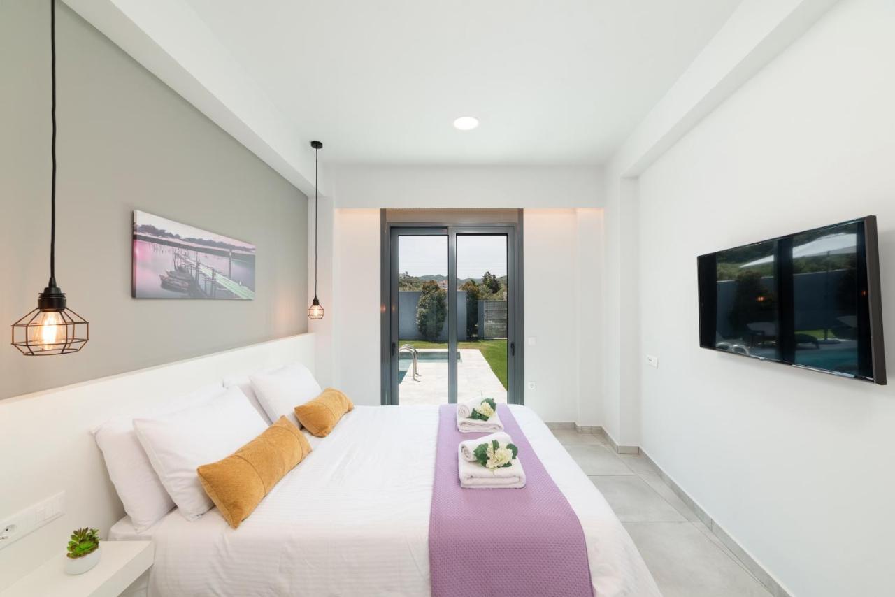 Villa Zaneti By Posarellivillas Agia Marina  Ngoại thất bức ảnh
