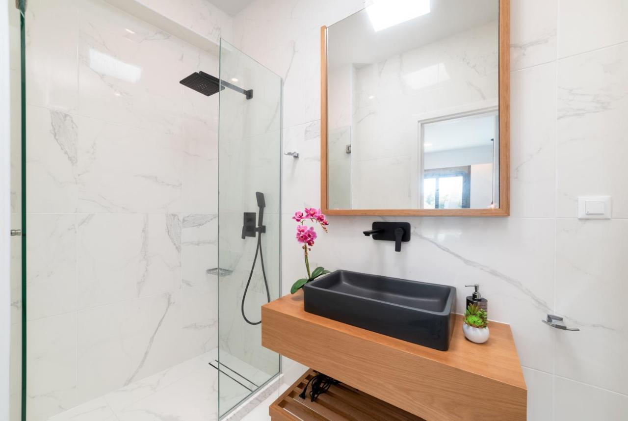 Villa Zaneti By Posarellivillas Agia Marina  Ngoại thất bức ảnh